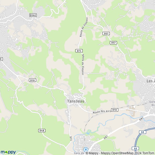 De kaart voor de stad Taradeau 83460